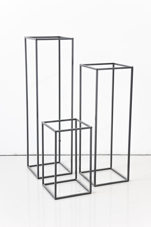 Wire Plinths - Black (3)