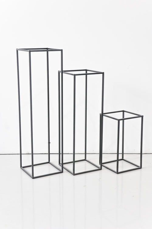 Wire Plinths - Black (3)