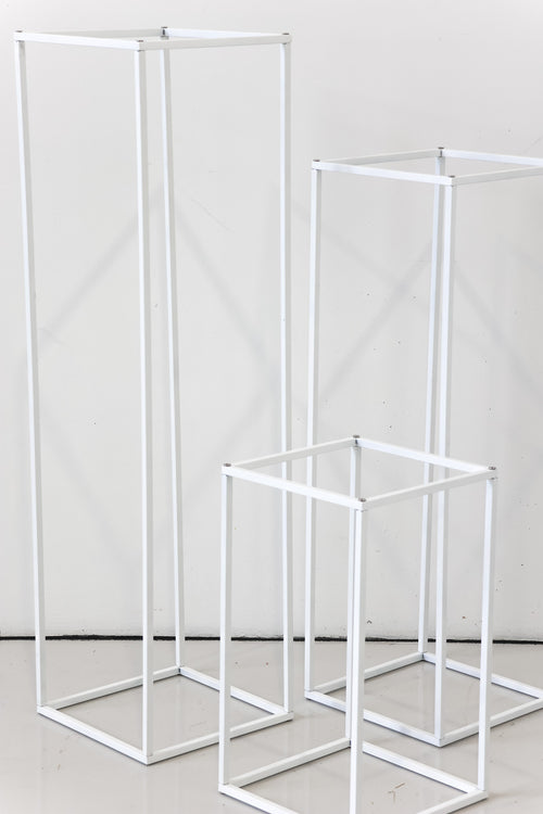 Wire Plinths - White (3)