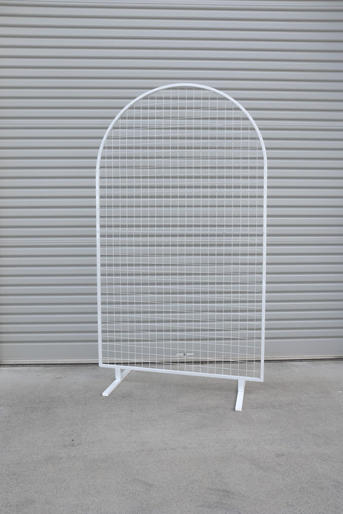 Arched Mesh Backdrop